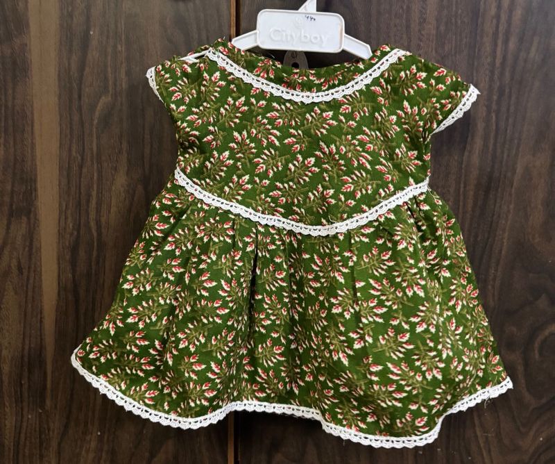 Set of 0-6 month old baby girl dress