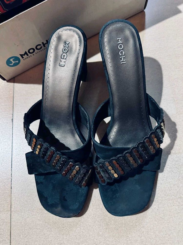 Mochi Brand -Balck heel for party