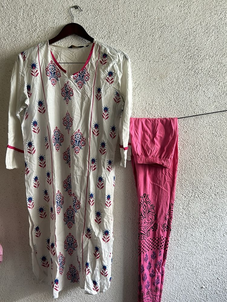 Flawless Set Of 2- Cotton Kurti+ Leggings