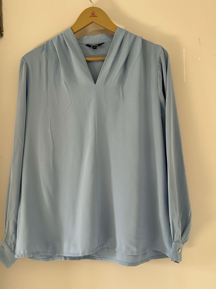 Elegant Blue V-Neck Long Sleeve Top