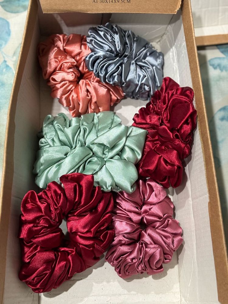 SAVANA Satin Scrunchie Set - 2 Pieces