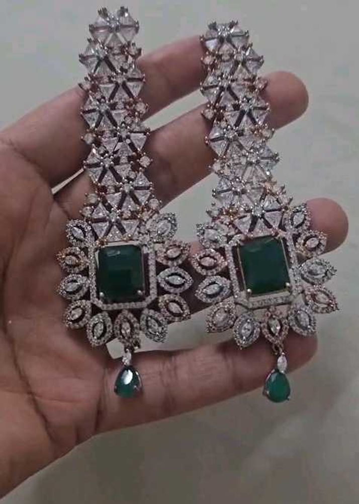 Emerald Green Drop Earrings