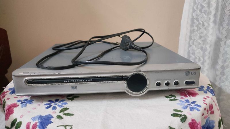 LG DVD/VCD/CD Player