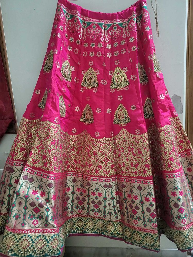 Elegant Pink Embroidered Lehenga Skirt