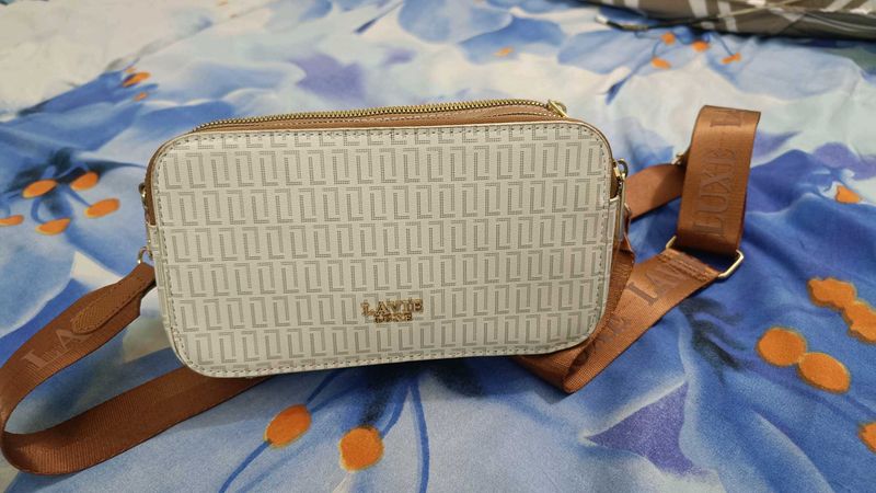 Stylish White &amp; Brown Sling Bag