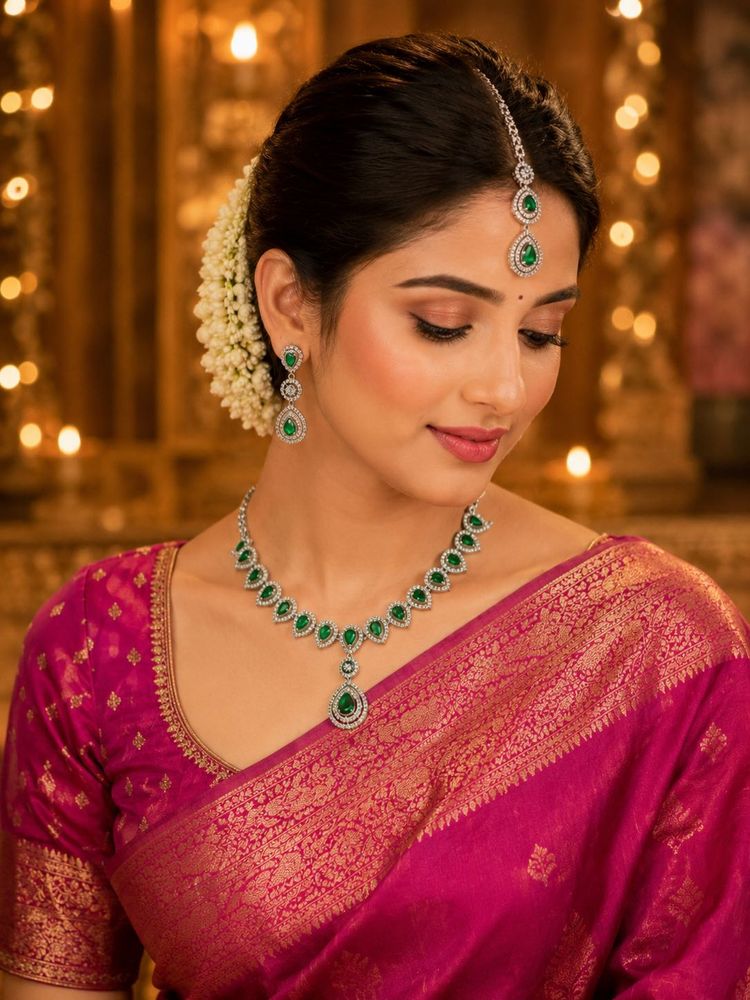 Emerald Green Set with Earrings and Maang Tikka ❤️