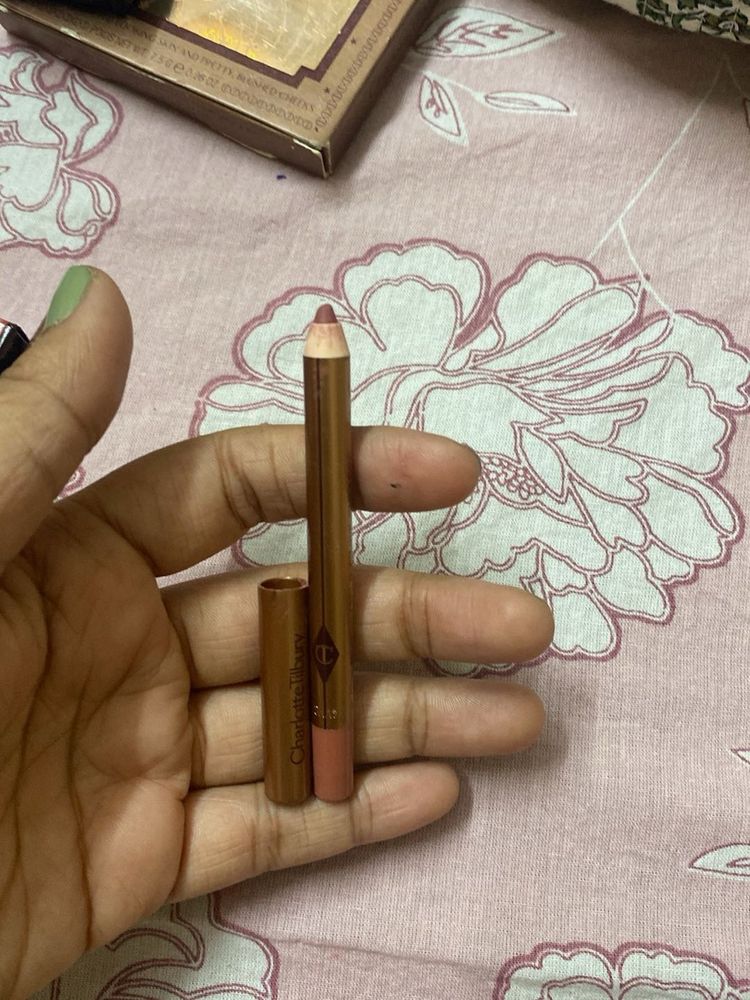 Charlotte Tilbury Lip Cheat Liner