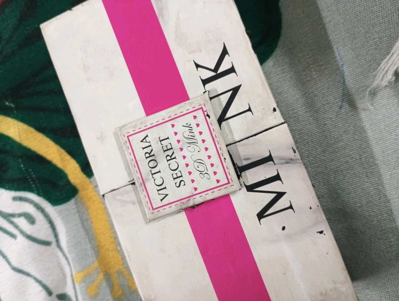 Victoria's Secret Mink Eyelashes