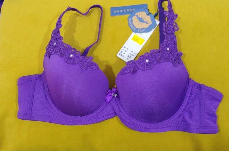 311 -- uplift soft pad with lace crafted