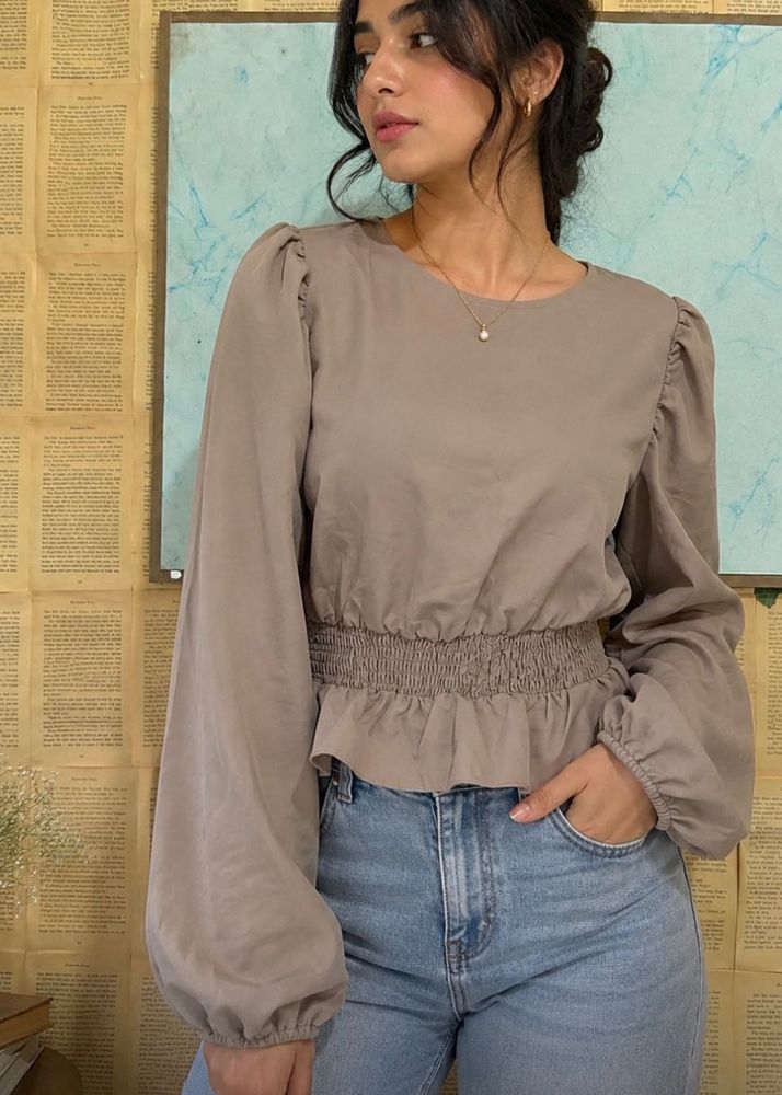 Chic balloon sleeve top