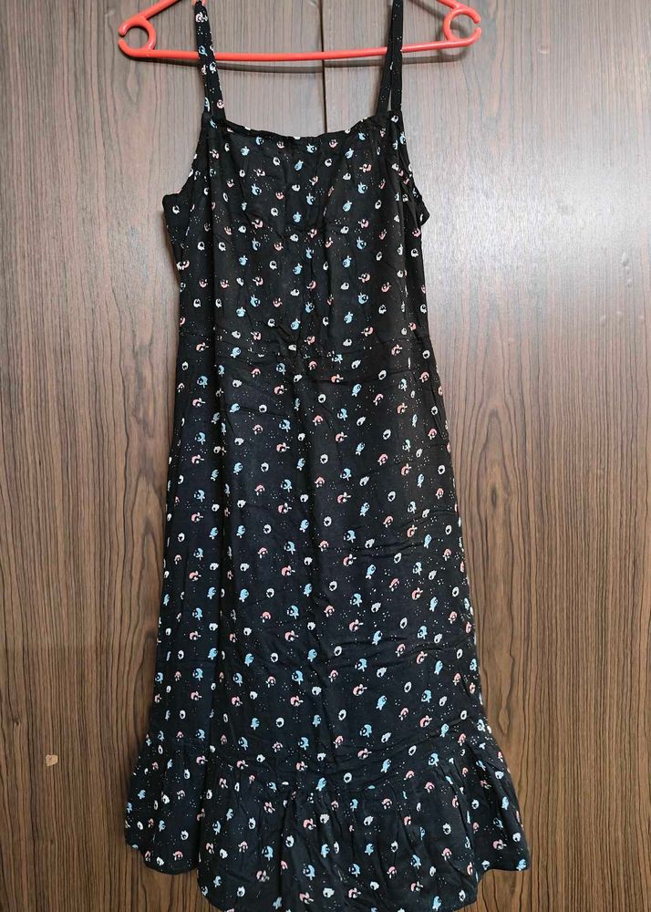 Women Fit And Flare Black Knee Length Dress