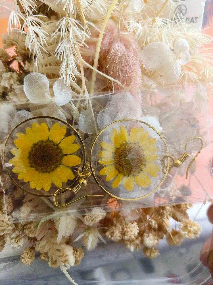 Dried Flower Earrings