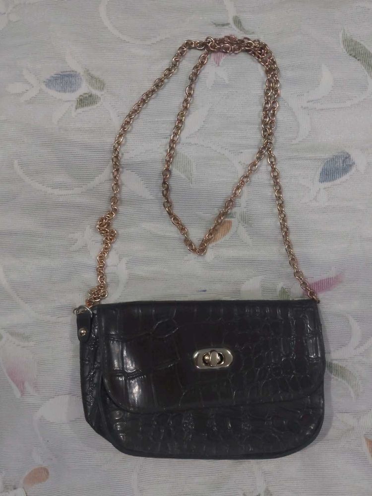 Chic Croc Embossed Crossbody Sling Chain Bag