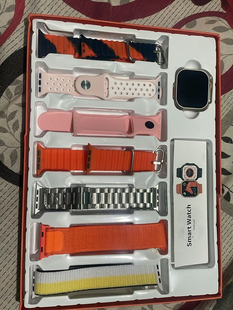 Smart Watch with Extra Bands