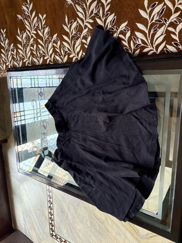Black partywear skirt