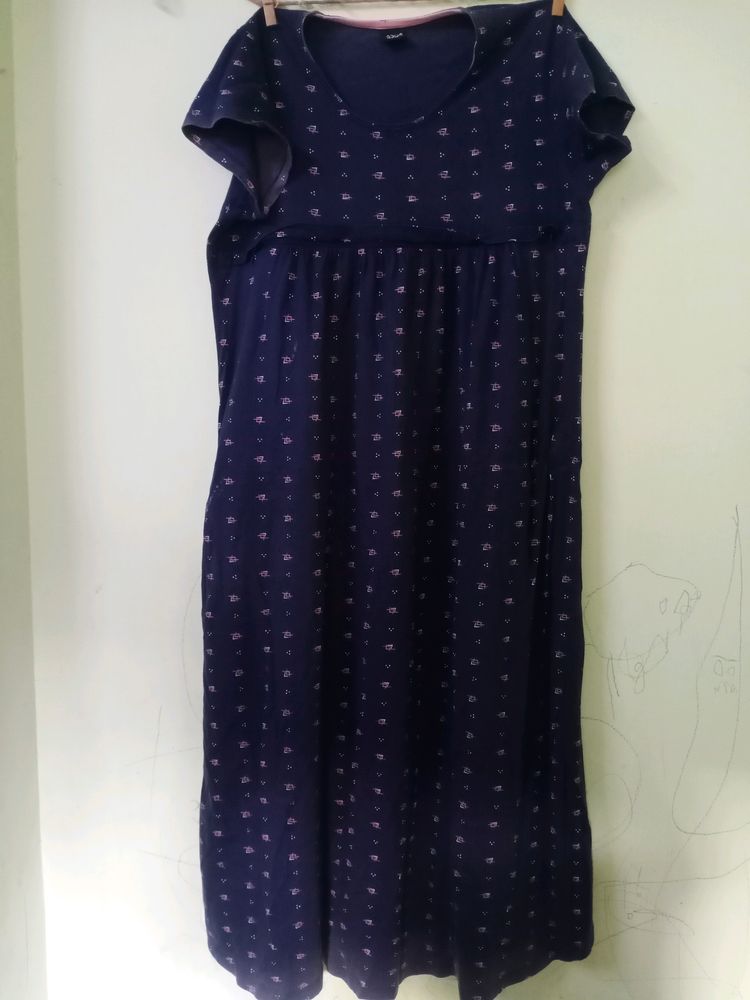 Feeding Gown