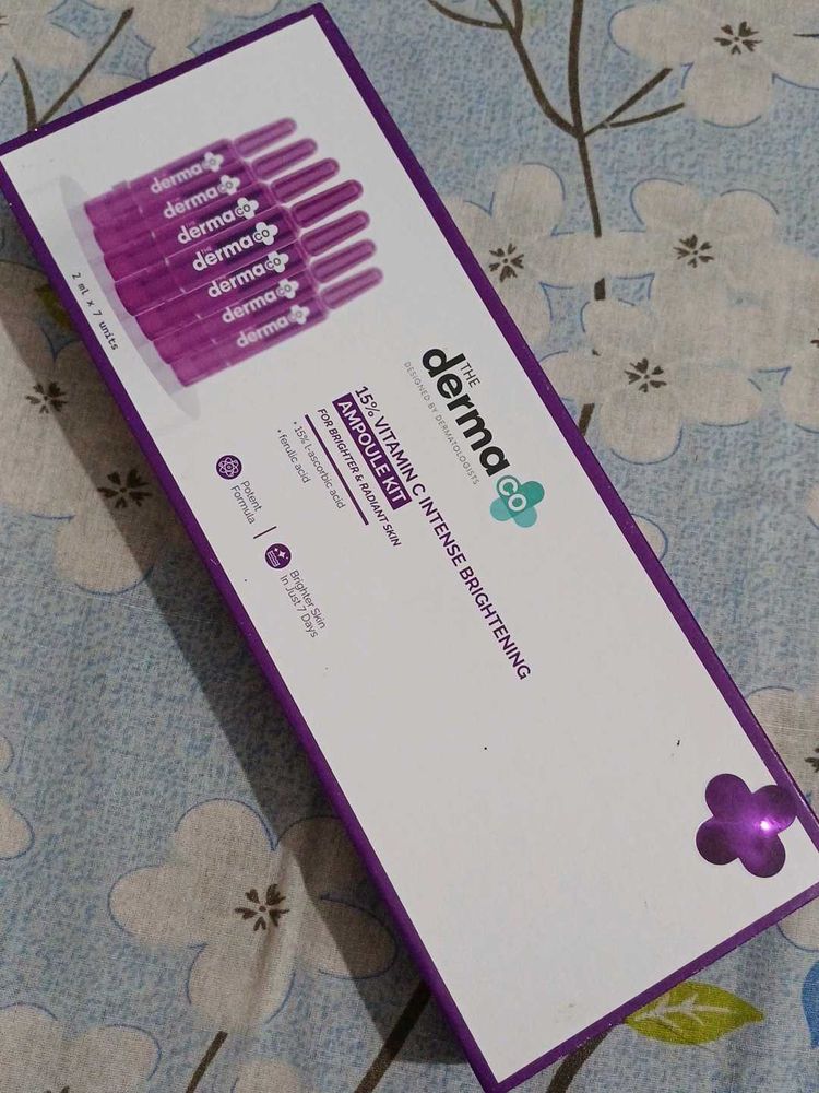 the derma co 15%vit C Ampoule kit
