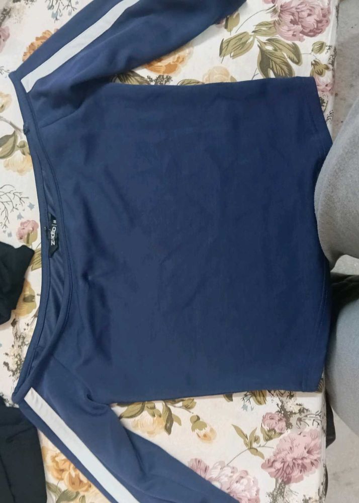 Navy Blueoff shoulder  Crop Top with White Stripes
