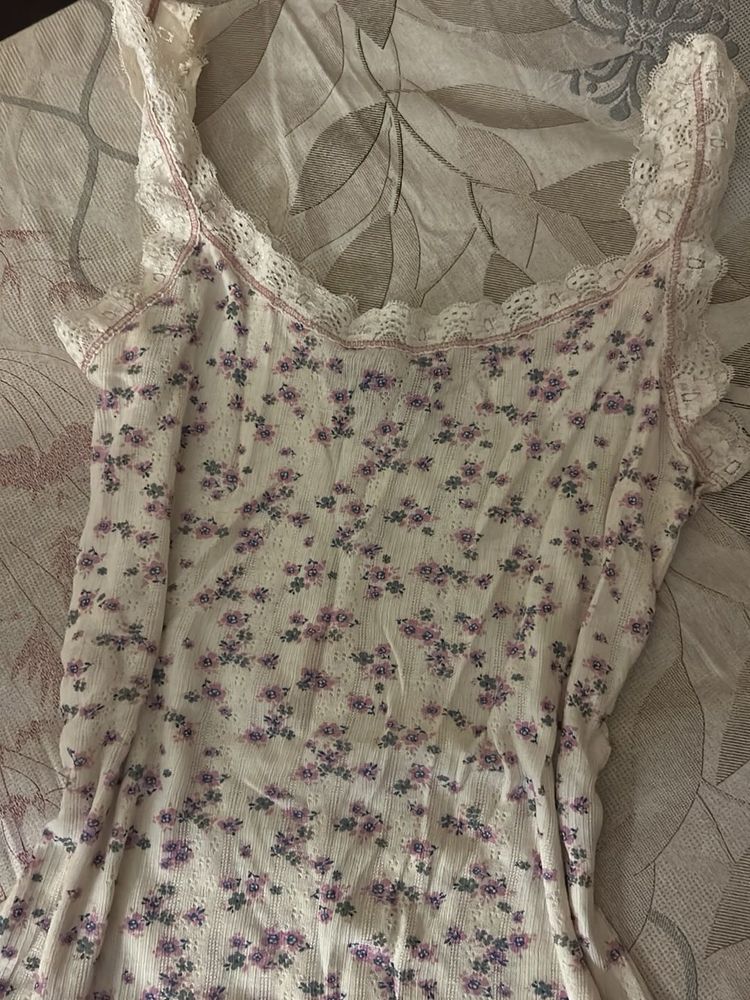 Vintage Y2K Floral Lace Ruffle Cami