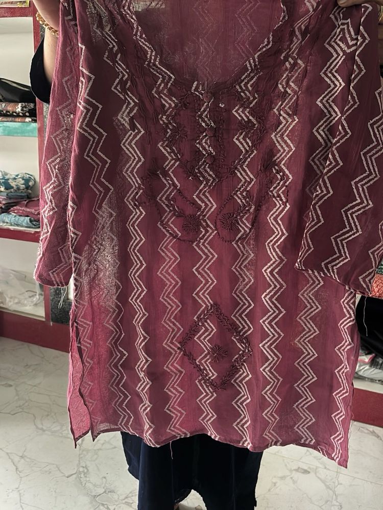 Embroidered Maroon Kurta