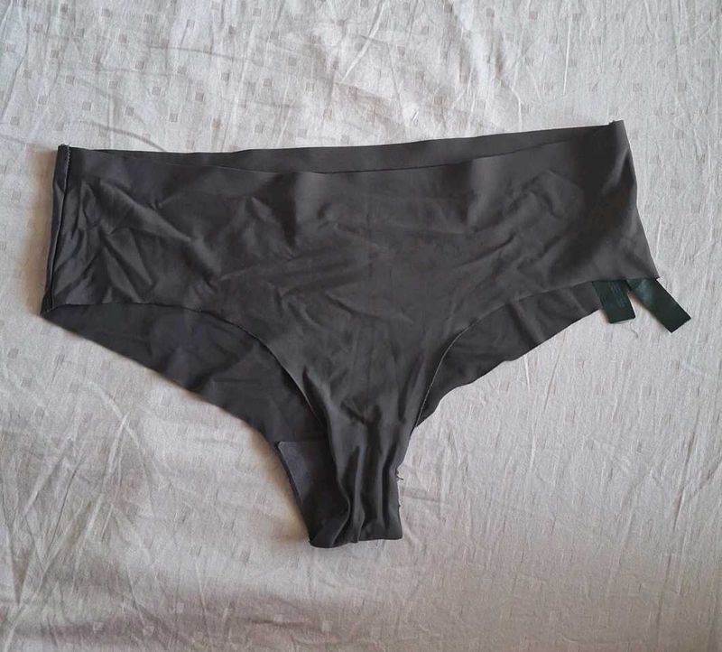 Comfortable Dark Grey Briefs m size