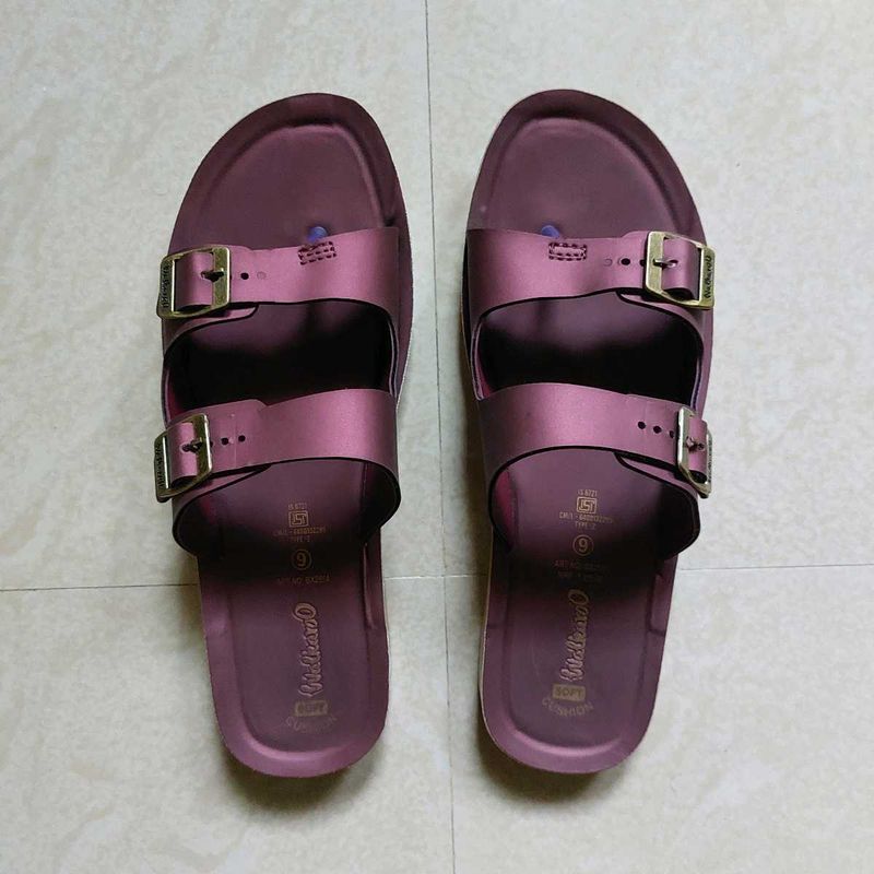 Women's Sandals - Size 9