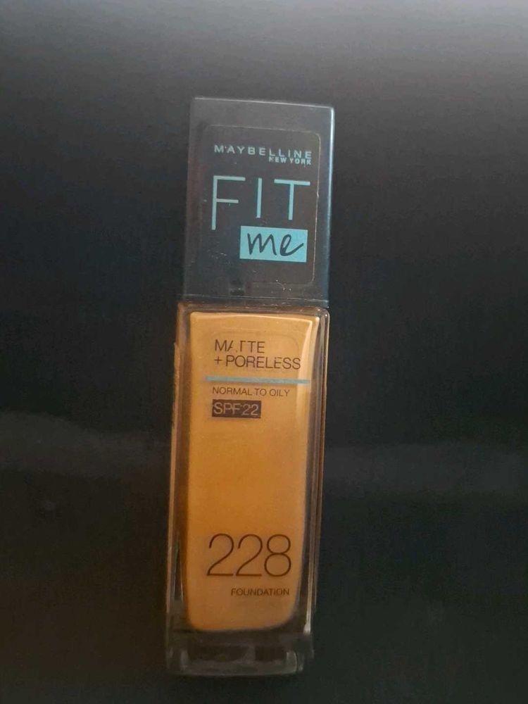 Maybelline Fit Me Foundation SPF 22