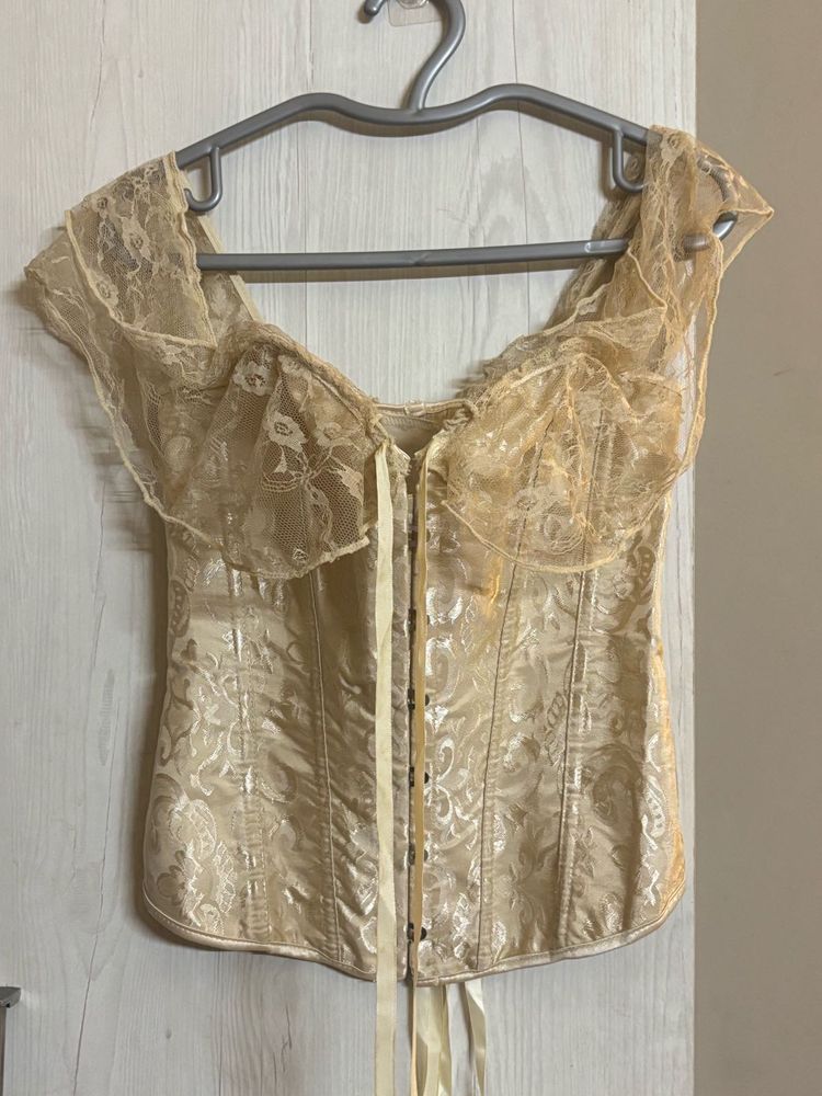 Womem Cream corset top