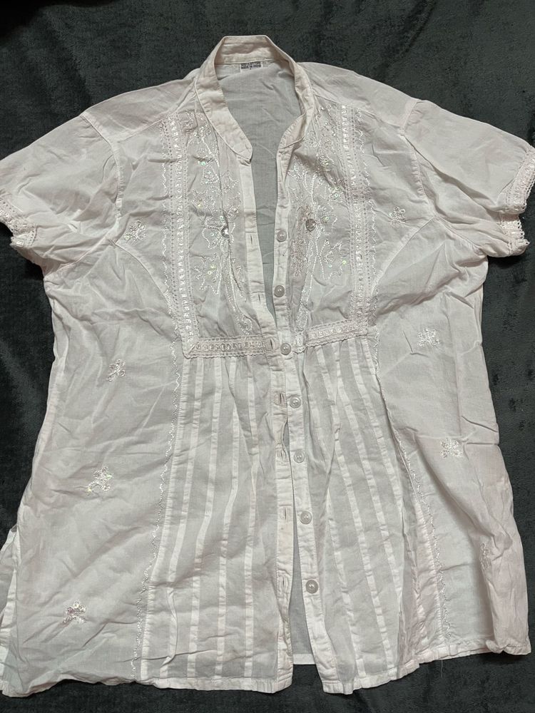 Elegant White Embroidered Kurta