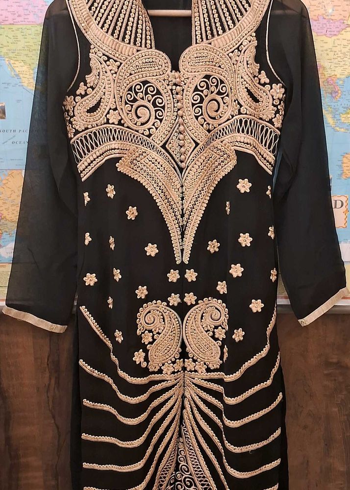 Embroidered Black kurta set