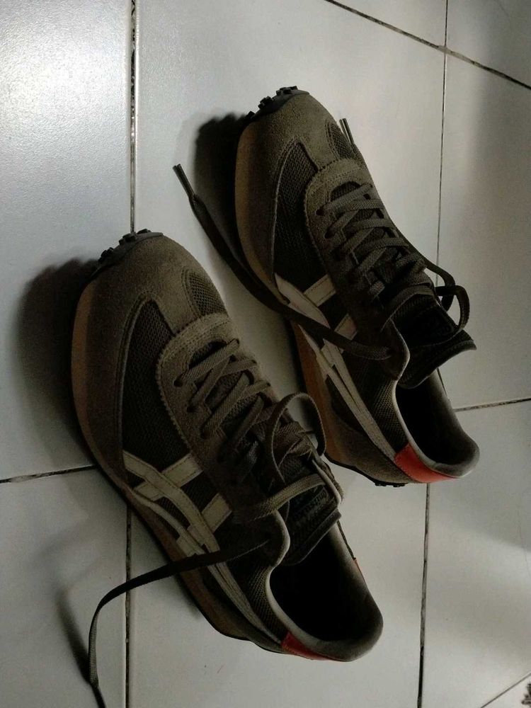 Onitsuka Tiger Sneakers