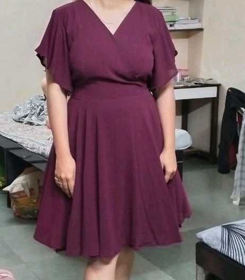 Elegant Plum Flutter Sleeve Dress