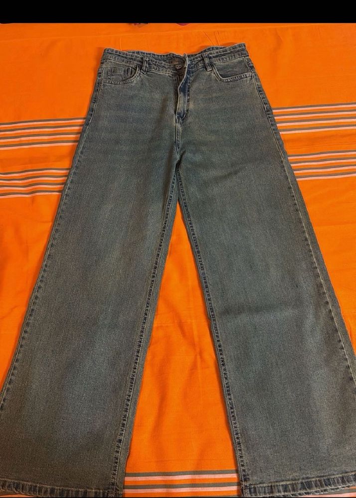 Wide Leg Blue Jeans