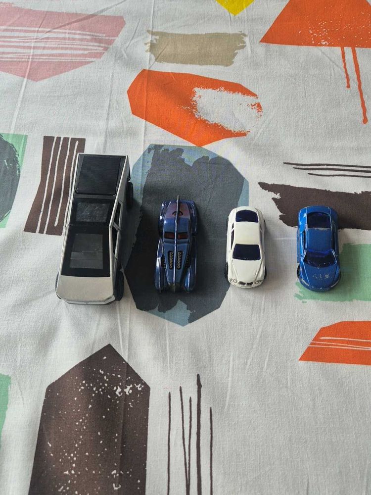 Bunch of 4 rare hot wheels cars