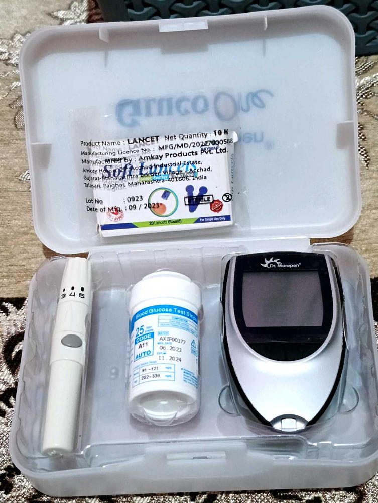 Glucometer kit- Dr. Morepen Gluco one