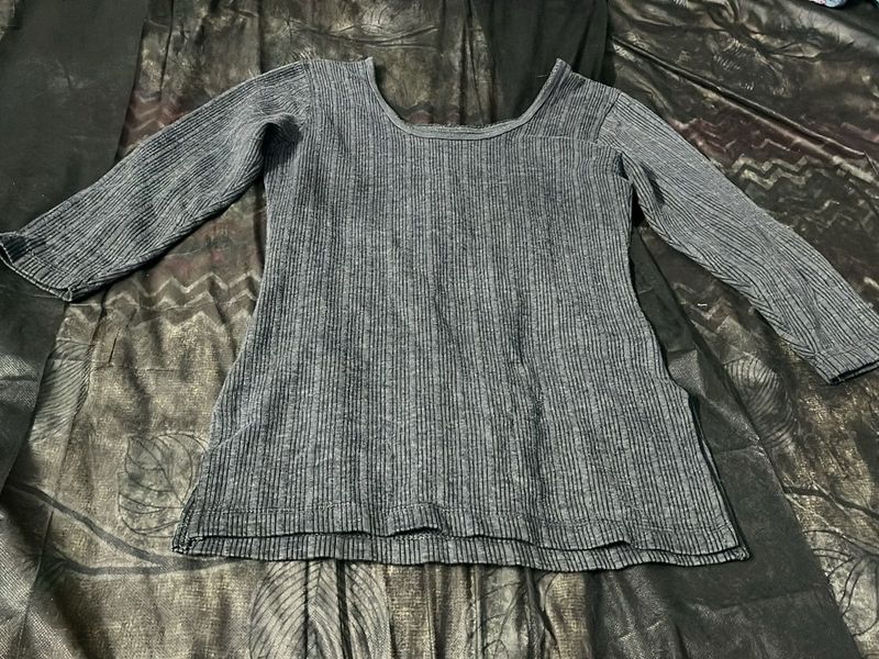 Ribbed Grey Long Sleeve Warmer