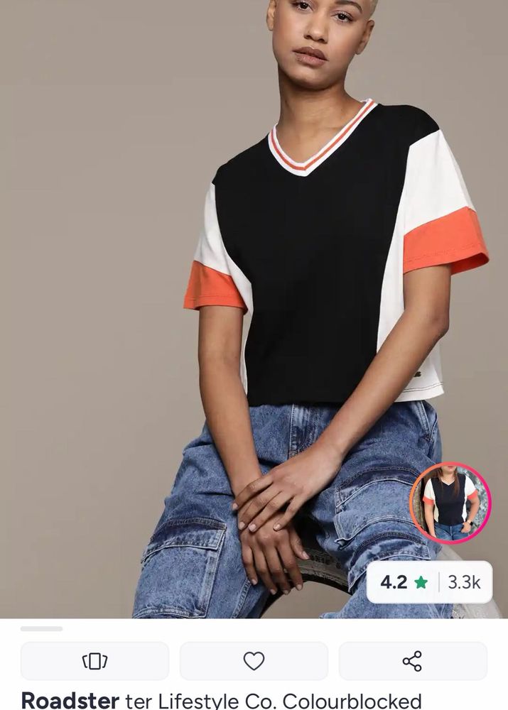2 crop top only 150 Casual V-Neck T-Shirt