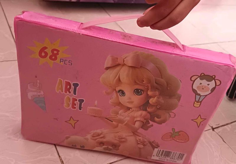 68 Pcs Art Set