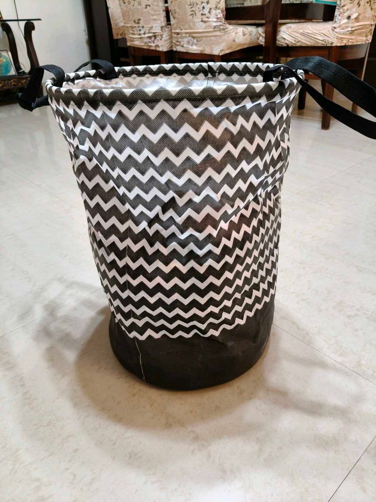 Chevron Print foldable Laundry bag