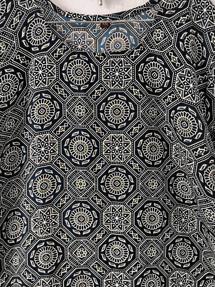 Patterned Top