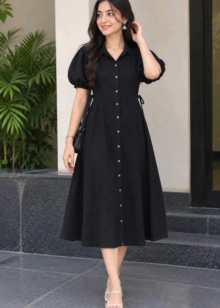 Chic Black Button-Up Midi Dress