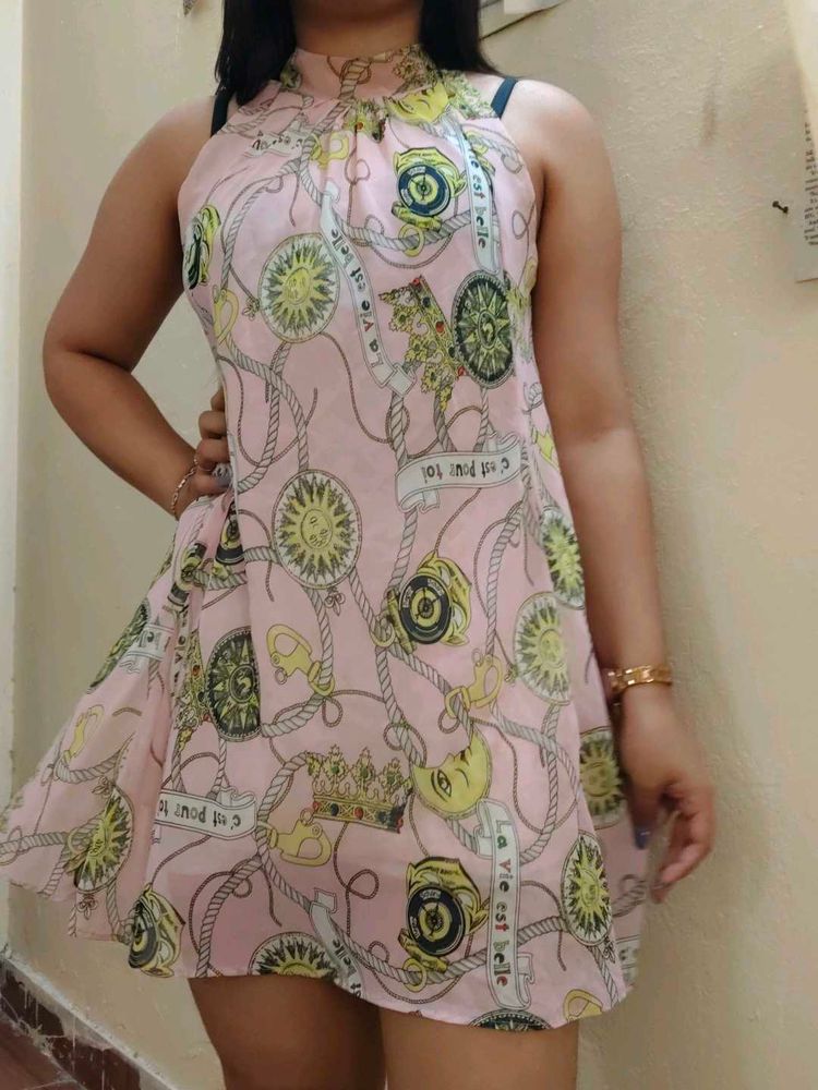 Chic Pink Chain Print Mini Dress