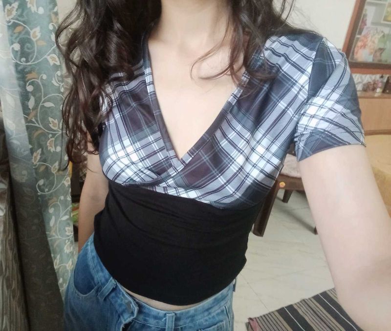 Plaid V-Neck Crop Top