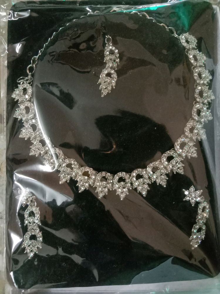 Sparkling Crystal Necklace and Earring Set