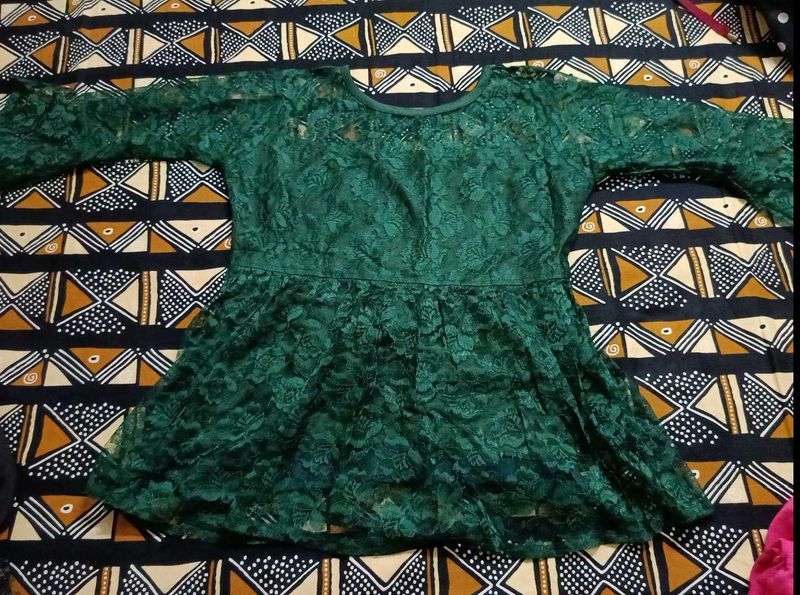 Green Net top