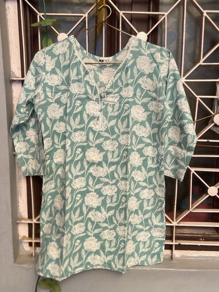 Green Floral Print Cotton Kurta length 19