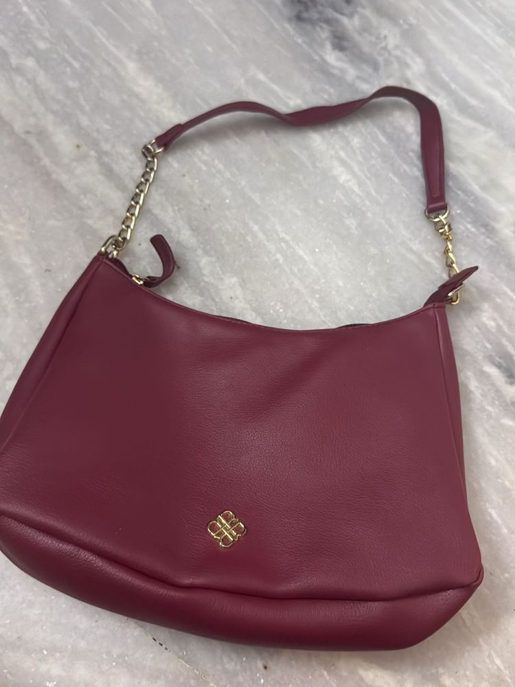 Stylish Maroon Shoulder Bag