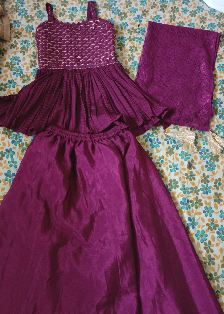 Nice Colour Of The Dress And Dress As Well Soft Material For5 To6year Girl