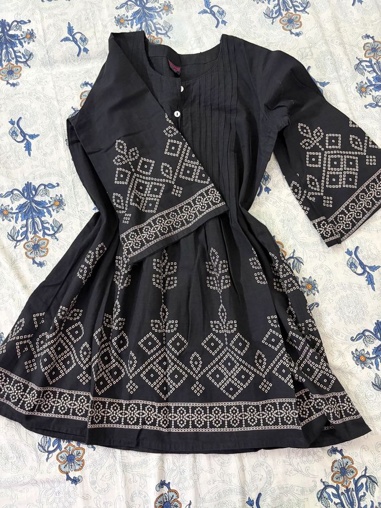 Stylish Black Printed Kurta