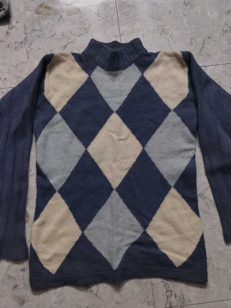 Argyle Turtleneck Sweater- Size is small